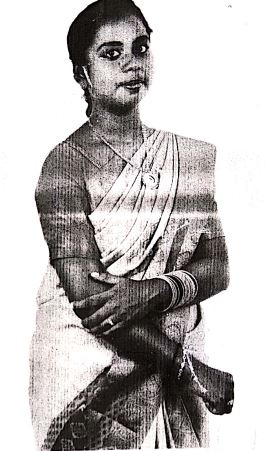 K . சுஜித்திரா 