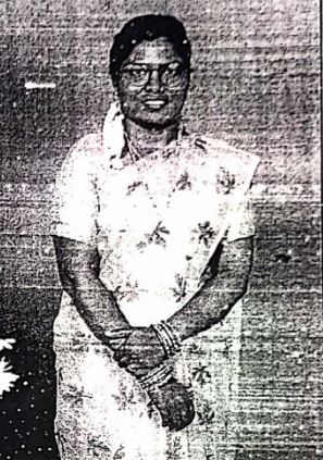 J . பிரியா 