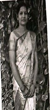 B . லோகேஸ்வரி 