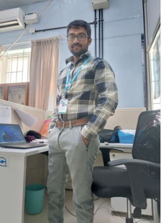 ராஜவேல் @பிரசன்னகுமார் 